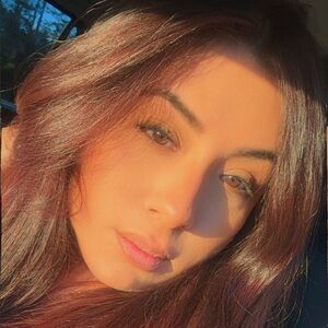 Meet your Posher, Mariana